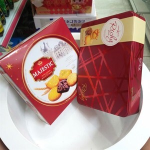 Bánh quy bơ Majestic hộp thiếc 382g