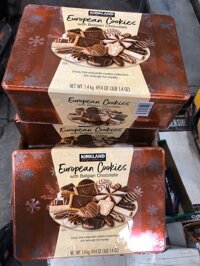 BÁNH QUY HỘP VUÔNG EUROPEAN CHOCOLATE COOKIES - 1.4KG KIRKLAND MỸ