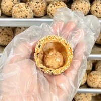 BÁNH RÁN ĐẬU ĐỎ (Red Bean Fried Glutinous Rice Cake)