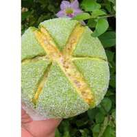 Bánh sầu riêng phú sĩ vị lá dứa