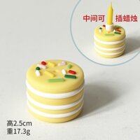 Bánh sinh nhật mini nhựa 1 tầng có cốm rắc trên mặt bánh (có thể cắm nến) -MÀU VÀNG.