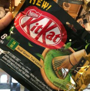 Bánh socola Kitkat vị trà xanh 170g