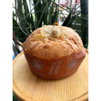 Bánh Sourdough Panetone Nho mứt trái cây
