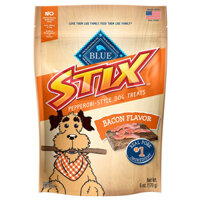 Bánh thưởng cho chó Blue Buffalo Blue Stix Bacon Pepperoni