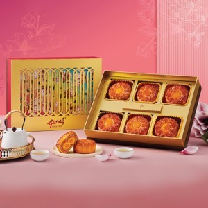 Bánh trung thu Givral Combo Tâm Giao 1 - 250gr, 2 trứng, 4 bánh