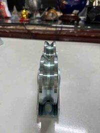 Bánh xe đôi cổng trượt ray V 80mm