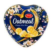 Bánh yến mạch Oatmeal phô mai Richy hộp tim 200g (1 Hộp)