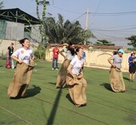 Bao bố nhảy ( Dụng cụ chơi Team Building) 65cm*1m05 (Cái)