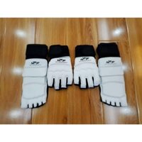 Bảo Hộ Tay Chân thi đấu Taekwondo  .