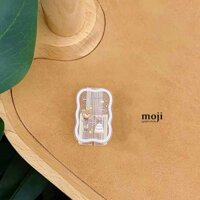 Bảo vệ cáp sạc điện thoại trong suốt Baby bear sweet life happiness wavy style