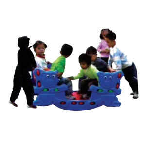 bập bênh 4 chỗ hình gấu