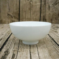 Bát ăn cơm màu trắng