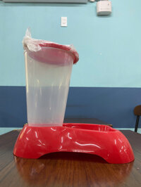 Bắt Ăn Tự Động bằng Nhựa (1600ml)