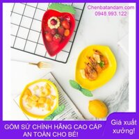 Bát đĩa ăn dặm, trang trí chanh và củ cải đỏ