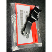 Bát kẹp dây phanh dầu Trên xe máy Honda SH Ý 2009 2010 2011