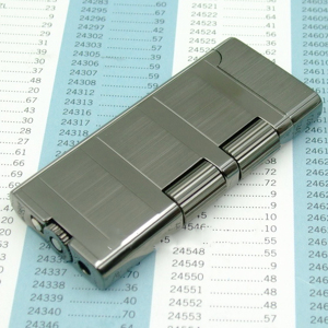 Bật lửa Sarome SD40