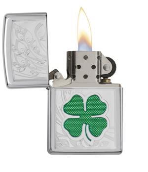 Bật lửa Zippo Clover High Polish Chrome Design