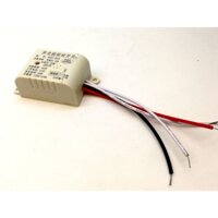 Bật tắt đèn bằng cảm biến ánh sáng và âm thanh 220V