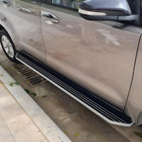 Bệ Bước Chân Toyota Innova Mẫu MH