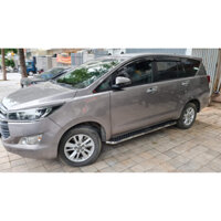 Bệ bước chân/Bậc lên xuống/ Bậc dẫm xe Toyota Innova đời 2017 - 2023. Mẫu nhôm đúc 100%