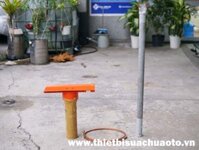 Ben nâng rửa xe máy bàn nâng không khóa gài