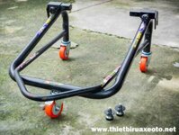 Ben nâng xe phân khối lớn (PKL)