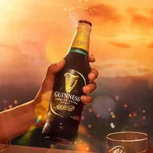 Bia Guinness Extra Stout 5.6% - Thùng 24 chai x 330ml