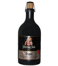 Bia Sứ Hertog Jan Tripel 8% – Chai 500ml thùng 8 chai nhập khẩu Hà Lan nguyên thùng