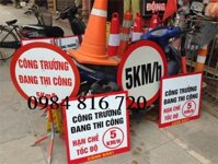 Biển báo công trường đang thi công