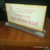 Biển chức danh mica 120x240 đế 20mm