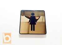 Biển nhà vệ sinh, toilet, wc, restroom kim loại vàng 15x15cm