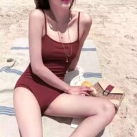 Bikini đỏ quảng châu