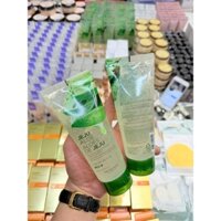 (BILL KOREA) Sữa Rửa Mặt Nha Đam THEFACESHOP Jeju Aloe Fresh Soothing Foam Cleanser 150ml