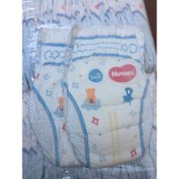 Bỉm dán sơ sinh Huggies size nb 150 miếng NIN BXN