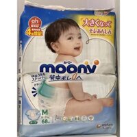 Bỉm Moony cộng miếng M68 dán (6-11kg)