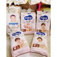 Bỉm Moony Natural nội địa Nhật dán NB 63/ S58,quần M46/L36/XL32.