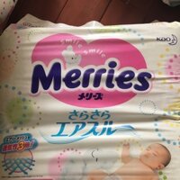 Bỉm sơ sinh merries