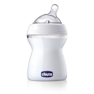 Bình sữa cổ nghiêng núm silicone Chicco 250ml