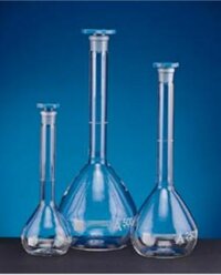Bình định mức trắng nút nhựa 500ml – Onelab – Trung Quốc