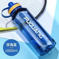 bình đựng nước 2000 ml tập gym  chất liệu PC không mùi sặc chịu nhiệt tốt