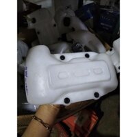 bình đựng xăng nhựa máy cắt cỏ 430(2chan ốc và 4 chân ốc)