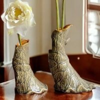 Bình hoa Bát Tràng dáng lá sen trên thân đắp nổi họa tiết hoa sen, lọ cắm hoa màu men xanh mộc cổ decor trang trí đẹp