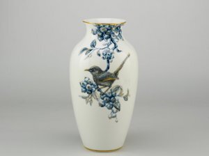 Bình hoa Minh Long Chim Chích Chòe và Quả Quất 27cm