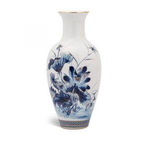 Bình hoa Minh Long Sen Vàng – 30cm