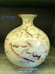 Bình hoa Minh Long Sen Vàng – 30cm