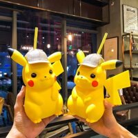 Bình Nước Cầm Tay Kèm Ống Hút In Hình Thám Tử Pikachu Đáng Yêu