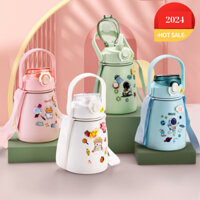 Bình Nước Cho Bé Có Vòi Hút Giữ Nhiệt  Inox 304 Chất Lượng Cao 900 ML An Toàn Tiện Lợi Dành Cho Xe Đạp Thể Thao Học Tập