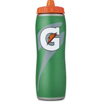 Bình nước thể thao Gatorade 32oz Gator-skin Bottle giữ lạnh cho đồ uống và giúp các cầu thủ đạt phong độ cao nhất