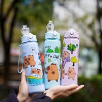 Bình nước trẻ em Capybara 750ml dễ thương chống rò rỉ có ống hút tiện lợi