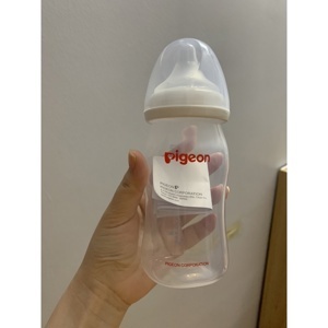 Bình sữa cổ rộng nhựa PP Pigeon 160ml